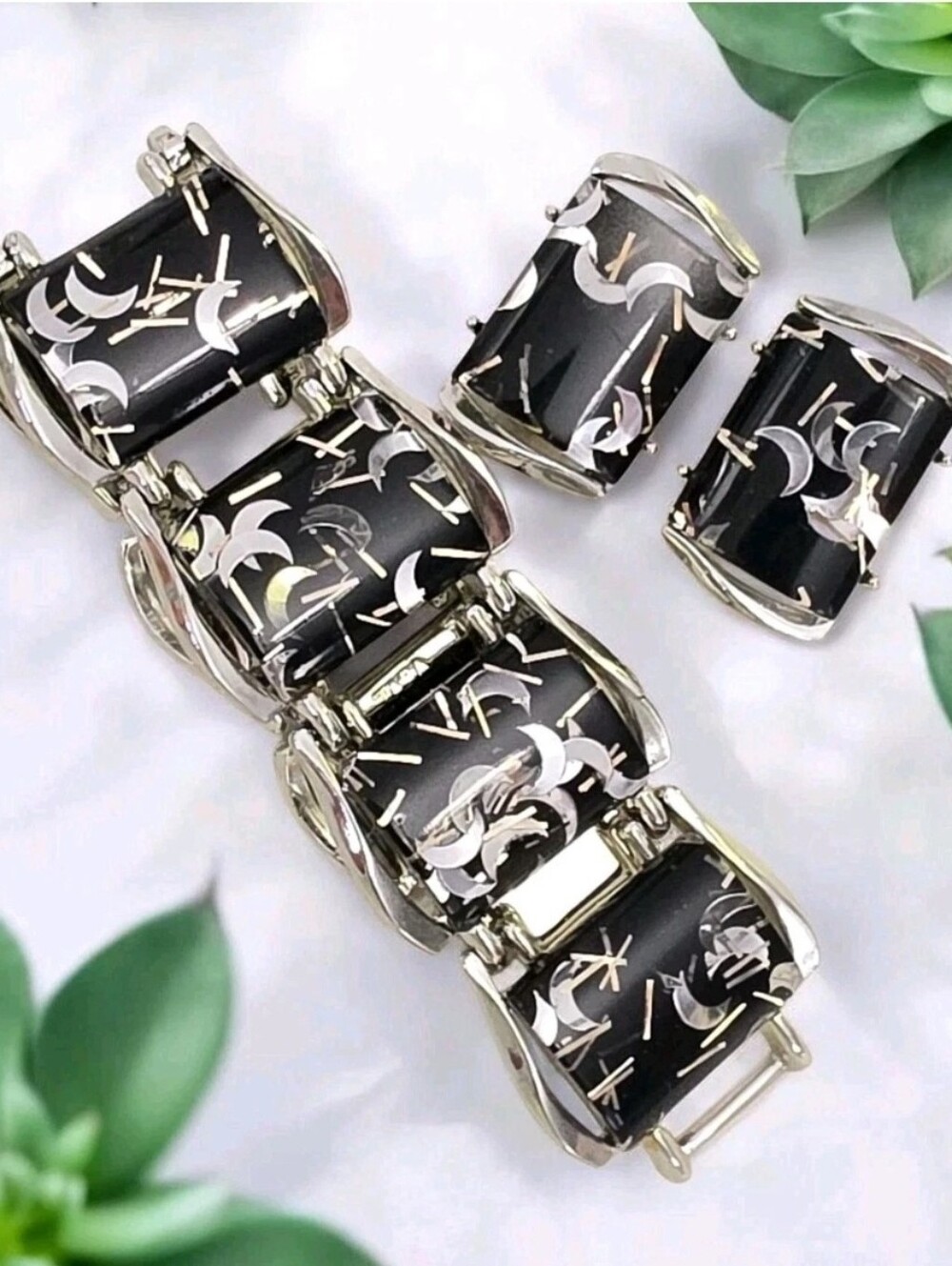Vintage 50s Signed TARA Black Confetti Lucite Moon Atomic Bracelet Earrings Set